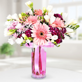  Kemer Florist Pink and White Seasonal Bouquet in Vase